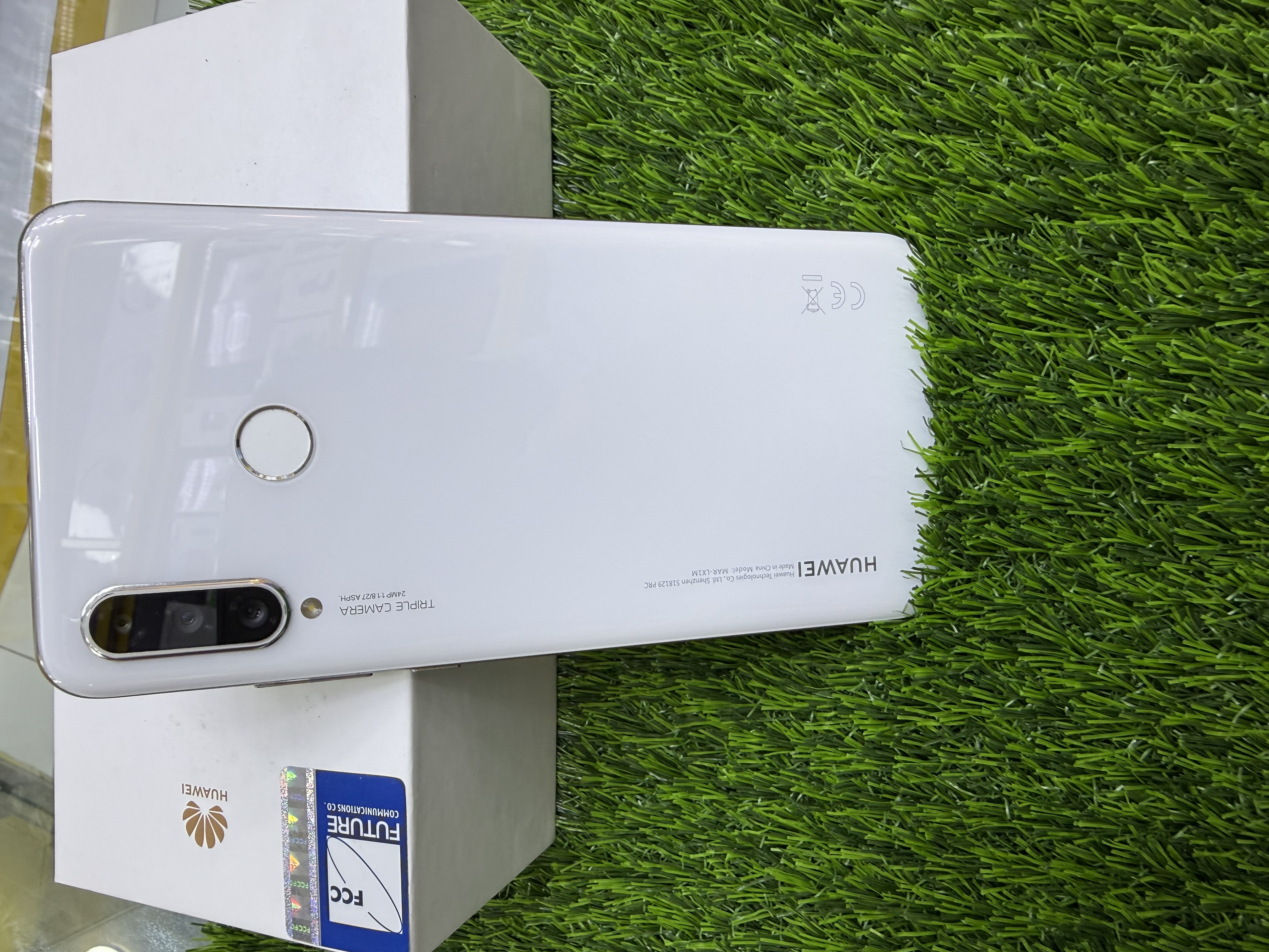 Huawei P30 LITE - Image 2