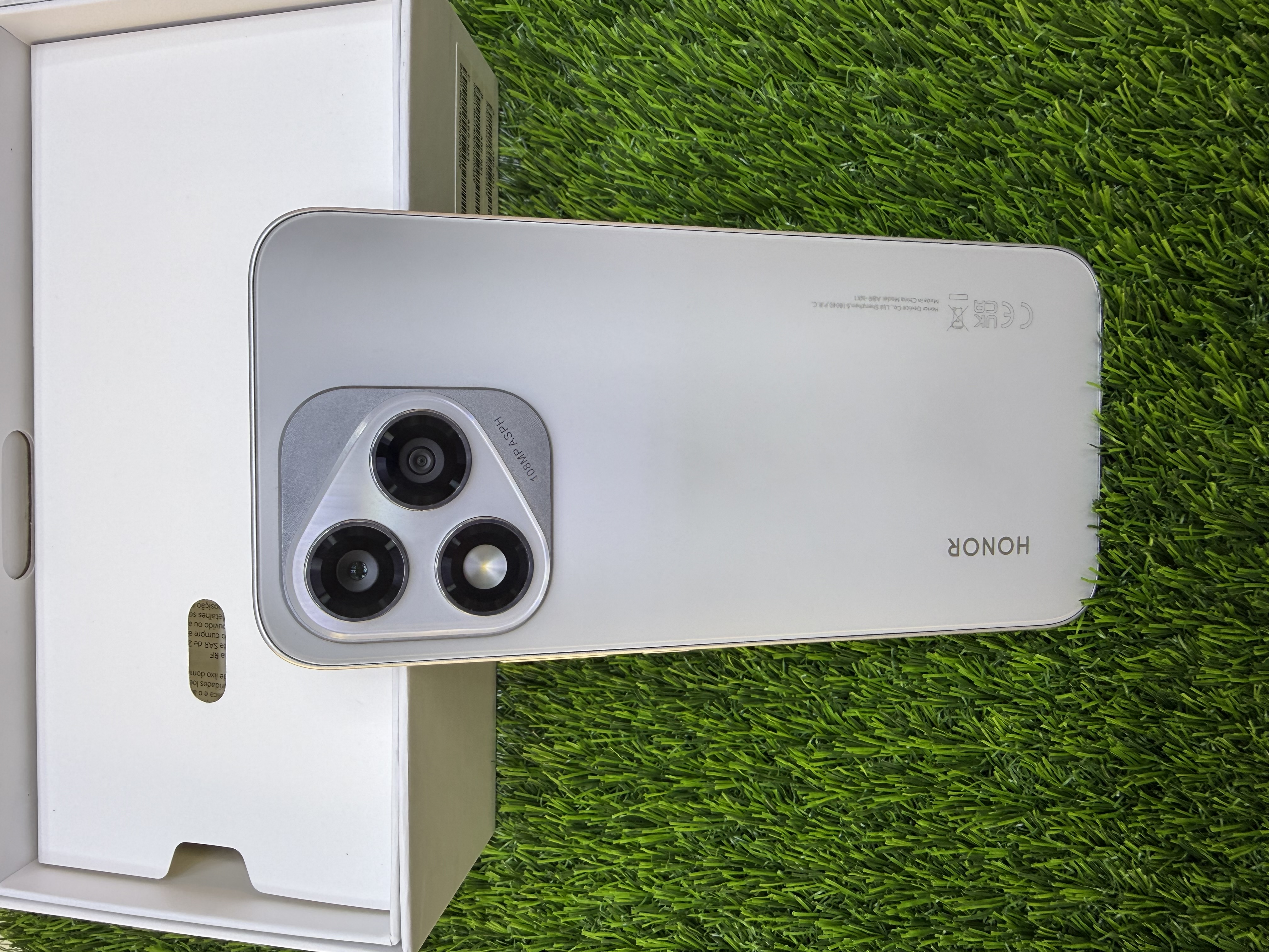 HONOR 400 Lite - Image 4